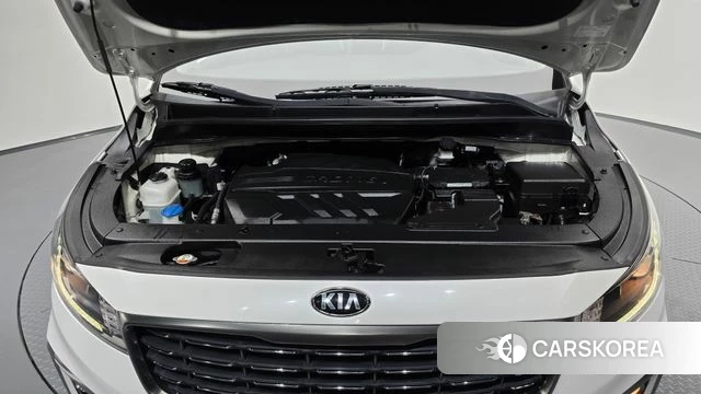 Kia The New Carnival id 4737292 из Кореи 16