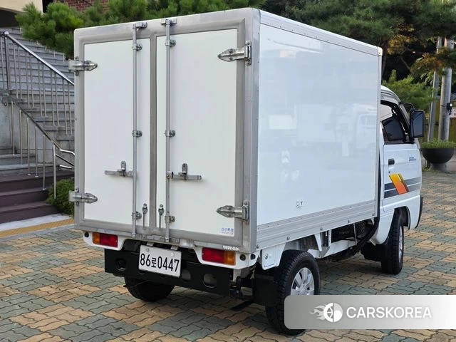 Chevrolet (GM Daewoo) New Labo id 3843628 из Кореи 16