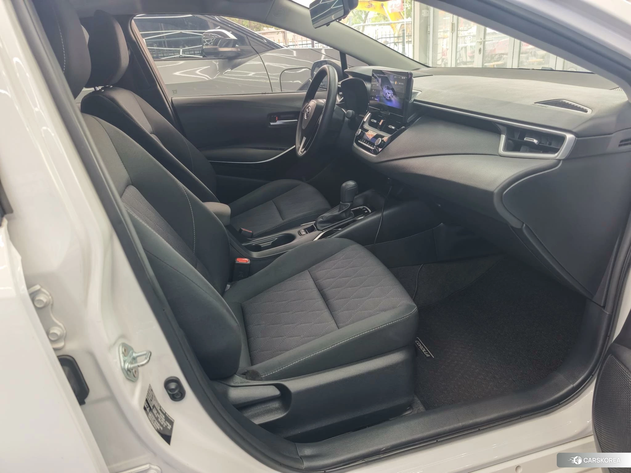 Toyota Corolla id 4510785 из Китая 15