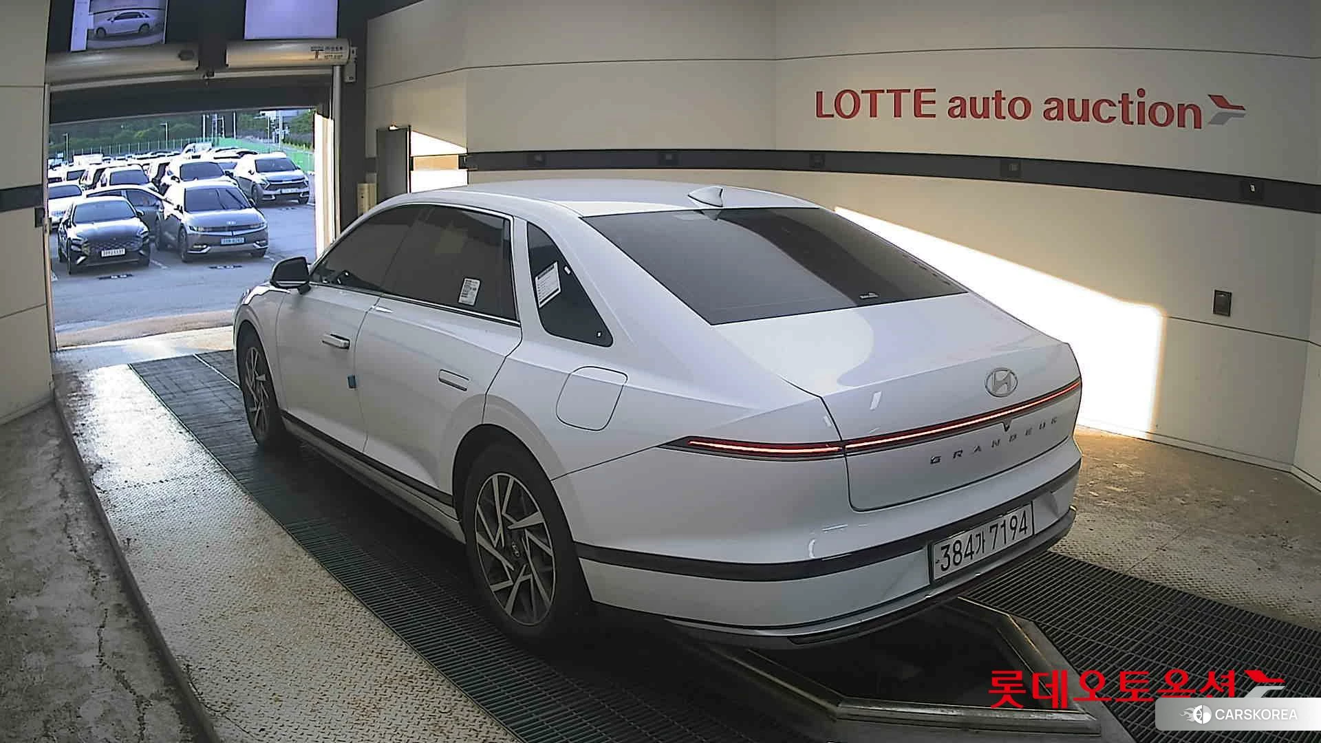Hyundai Grandeur id 4679298 из Кореи 32
