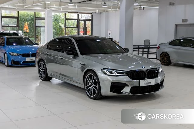 BMW M5 2021 Серебристо-серый из Китая, фото 6