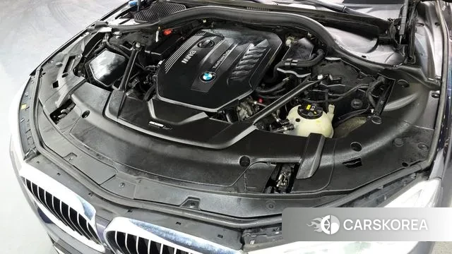 BMW 7 Series (G11) id 3612783 из Кореи 16