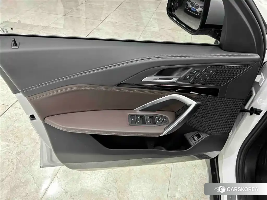BMW X1 id 4570288 из Китая 22