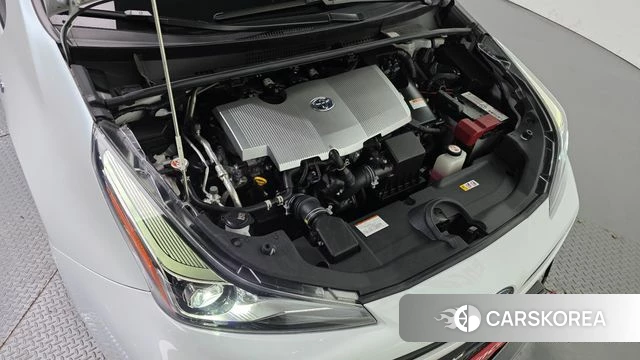 Toyota Prius 4th Generation id 4458000 из Кореи 28