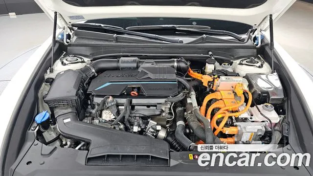 Hyundai Grandeur Hybrid (GN7) id 2852681 из Кореи 16