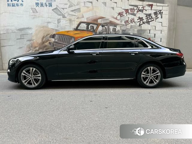 Mercedes-Benz E-class id 4257363 из Китая 9