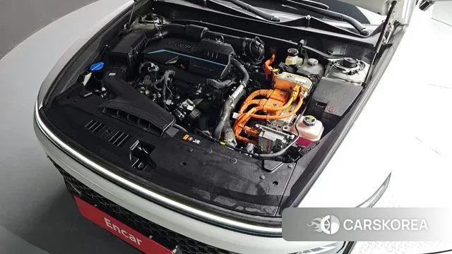 Hyundai Grandeur Hybrid (GN7) id 3365741 из Кореи 16