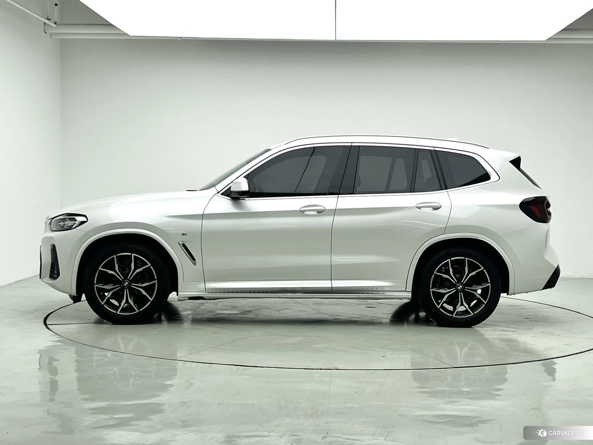 BMW X3 id 4413253 из Китая 16