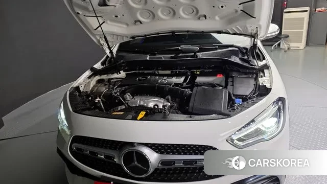 Mercedes-Benz GLA - Class H247 id 3280487 из Кореи 16