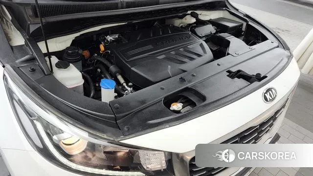 Kia The New Carnival id 2990631 из Кореи 16