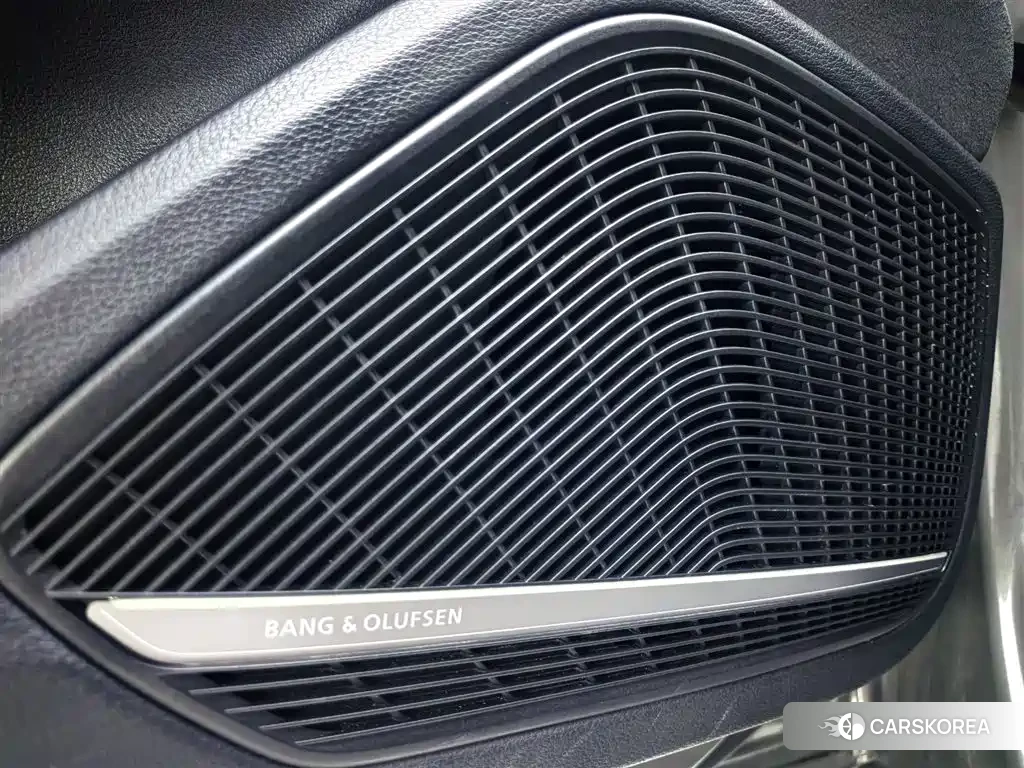 Audi S4 id 4570350 из Китая 23