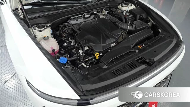 Hyundai Grandeur (GN7) id 4432701 из Кореи 35