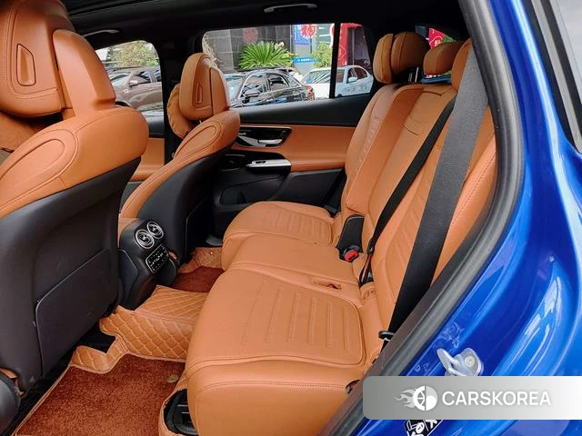 Mercedes-Benz GLC 2024 Черный из Китая, фото 6