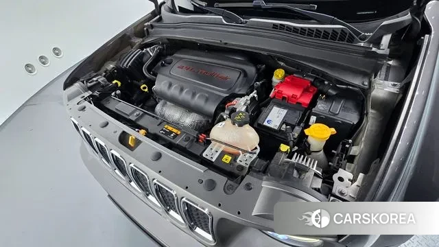 Jeep Renegade id 3003754 из Кореи 16