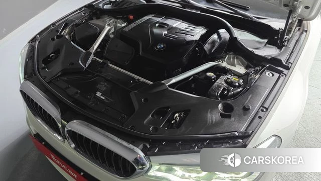 BMW 5 Series (G30) id 3844578 из Кореи 16