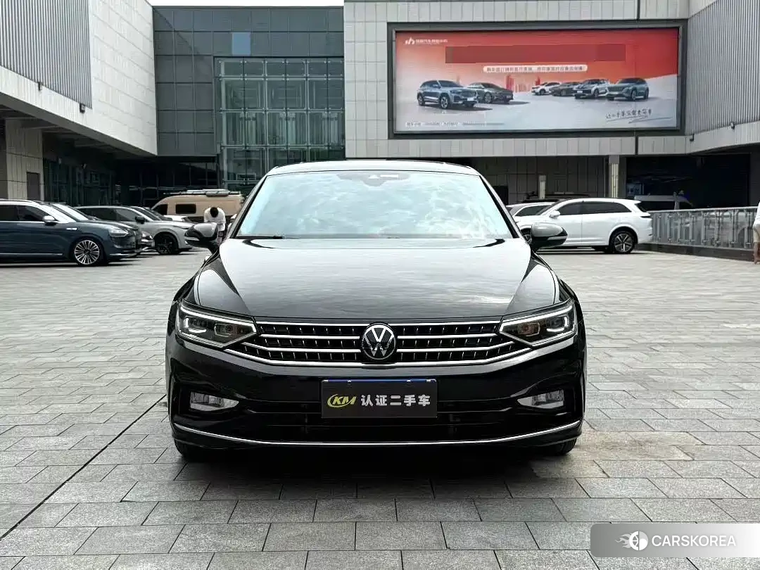 Volkswagen Magotan 2022 Черный из Китая, фото 6