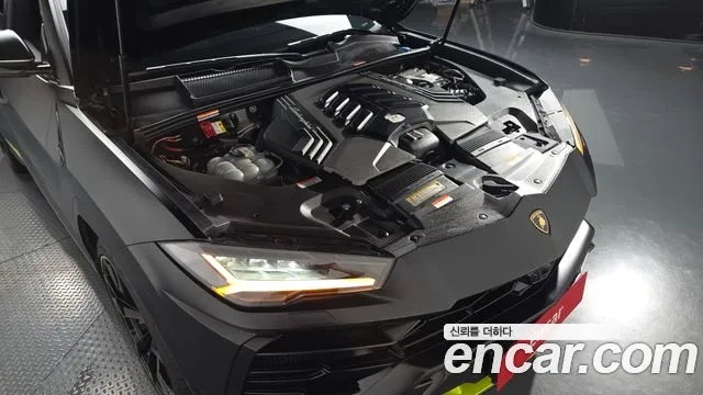 Lamborghini Urus id 2862974 из Кореи 16