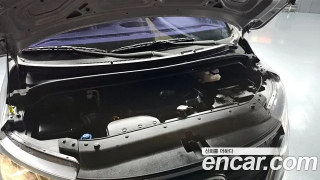 Hyundai The New Grand Starex id 2704337 из Кореи 16