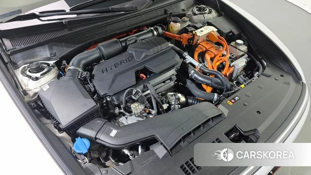 Hyundai Grandeur Hybrid (GN7) id 4691353 из Кореи 31