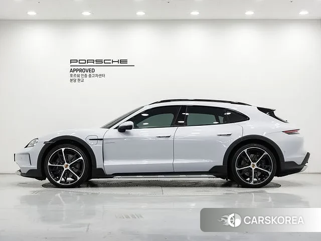 Porsche Taycan id 3477341 из Кореи 16