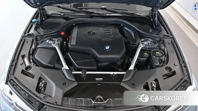 BMW 5 Series (G30) id 3639504 из Кореи 16