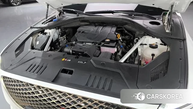 Genesis GV70 id 3353927 из Кореи 16