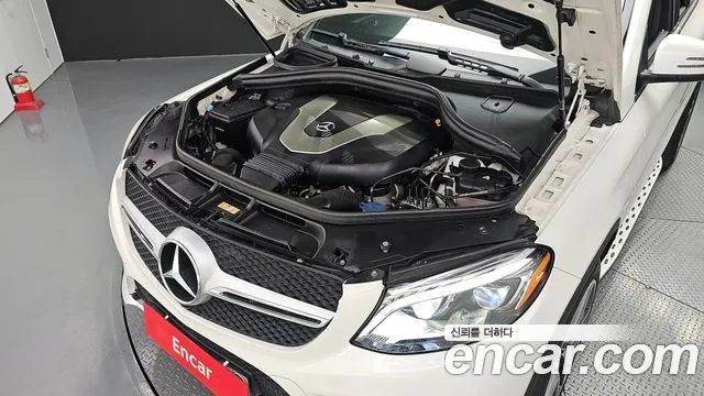 Mercedes-Benz GLE - Class W166 id 2696666 из Кореи 16