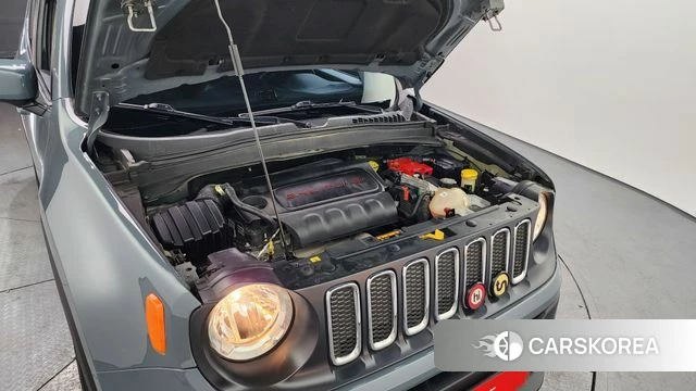 Jeep Renegade id 3829026 из Кореи 16