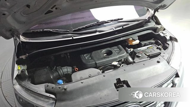 Hyundai The New Grand Starex id 4943954 из Кореи 26