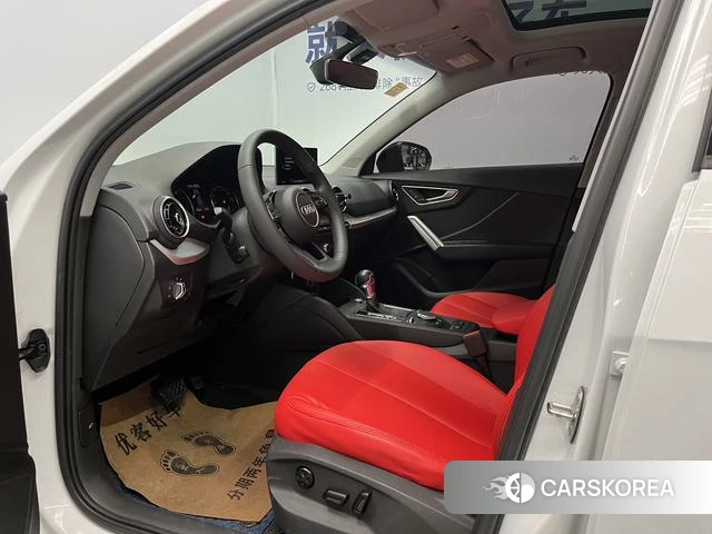 Audi Q2L id 4313809 из Китая 15