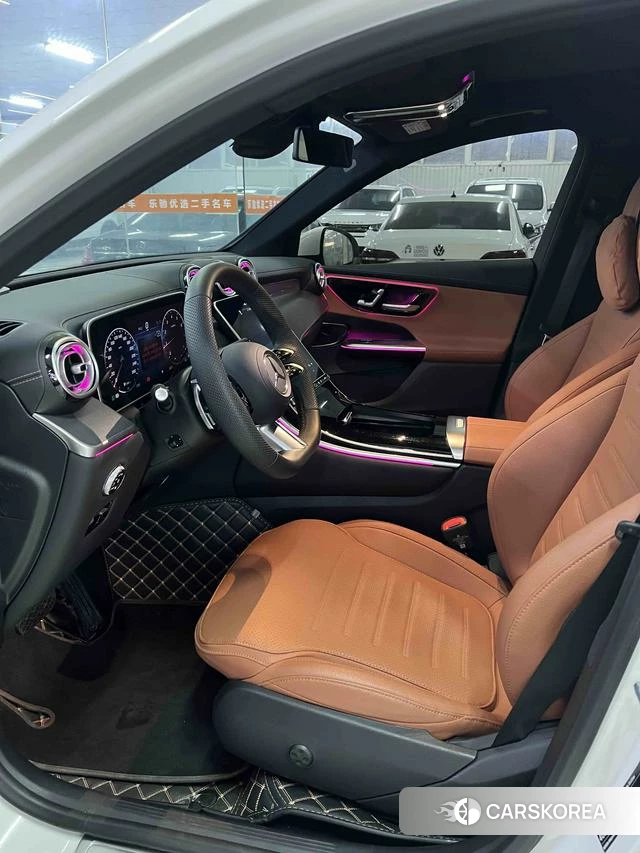 Mercedes-Benz GLC 2024 Белый из Китая, фото 6