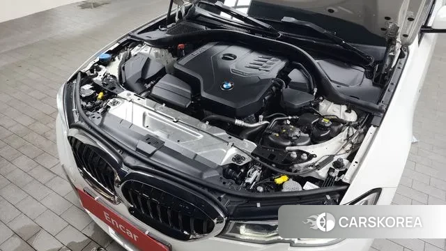 BMW 3 Series (G20) id 3011929 из Кореи 16