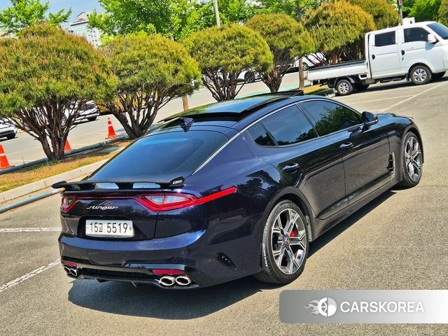 Kia Stinger id 4225685 из Кореи 16