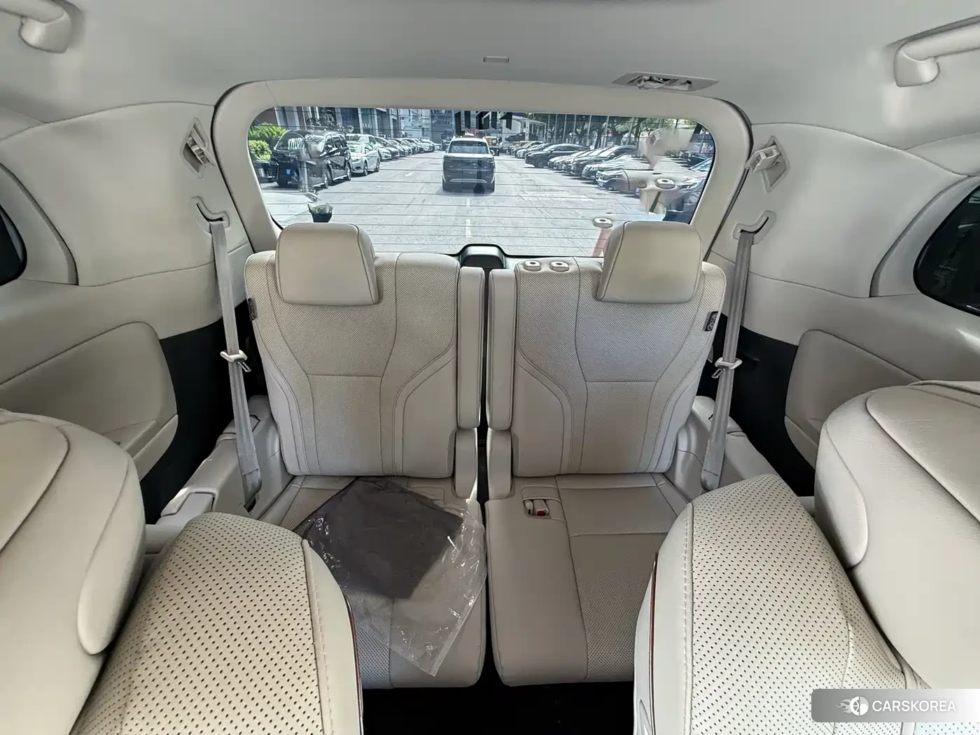 Lexus LM id 4546021 из Китая 22