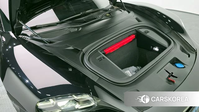 Porsche Taycan id 3819739 из Кореи 16