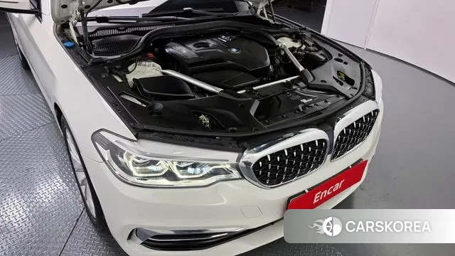 BMW 5 Series (G30) id 3651528 из Кореи 16