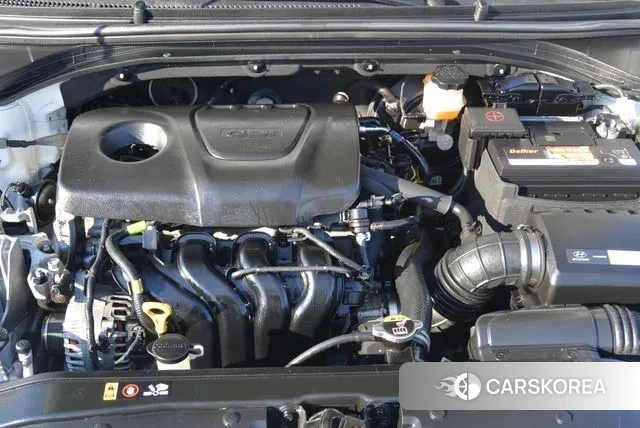 Hyundai Avante AD id 3522969 из Кореи 12