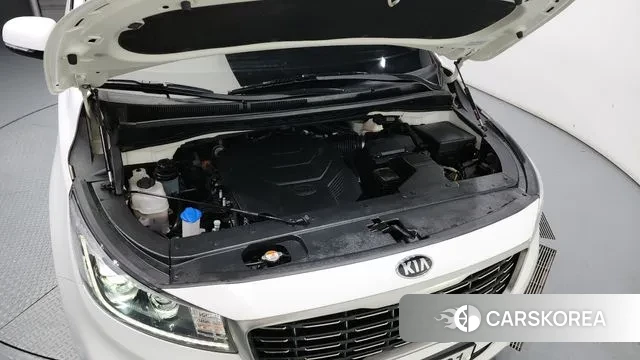 Kia The New Carnival id 3008958 из Кореи 16