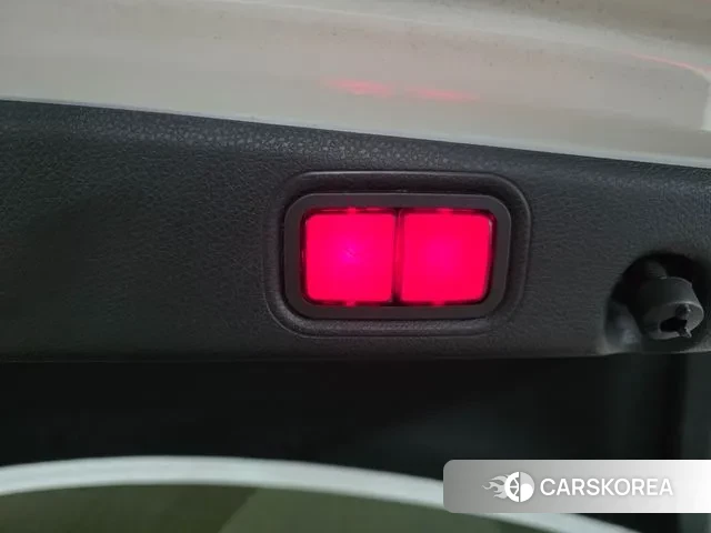 Mercedes-Benz E-Class W213 id 3770975 из Кореи 14