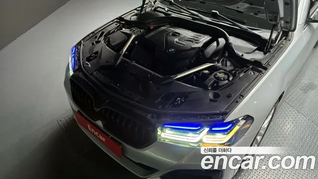 BMW 5 Series (G30) id 2912297 из Кореи 16