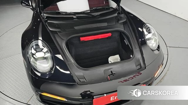 Porsche 911(992) id 4179849 из Кореи 16