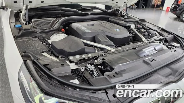 BMW 5 Series (G60) id 2694427 из Кореи 16