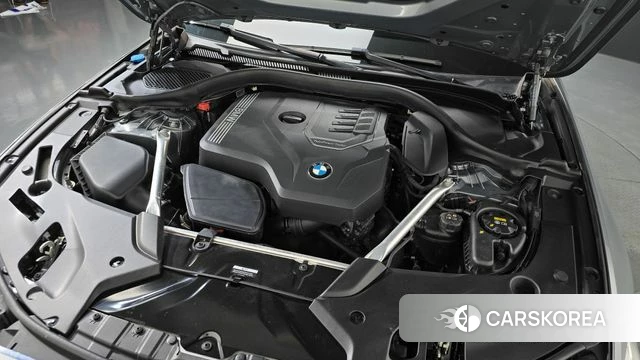BMW 5 Series (G30) id 4591757 из Кореи 30