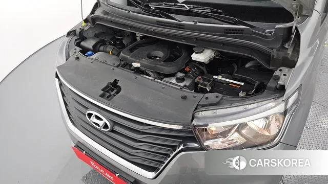 Hyundai The New Grand Starex id 3220425 из Кореи 16