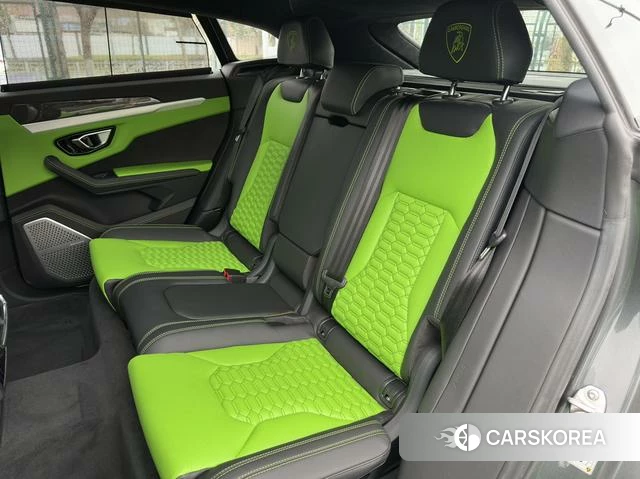 Lamborghini Urus id 4239744 из Китая 31