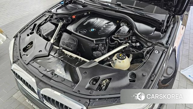 BMW 5 Series (G30) id 3801687 из Кореи 16