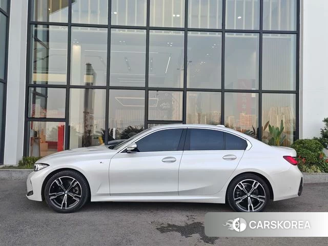 BMW 3 series id 4275659 из Китая 21