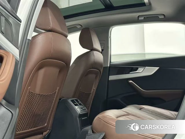 Audi A4L id 4227348 из Китая 9