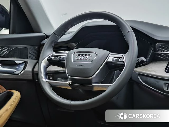 Audi Q6 id 4209303 из Китая 16