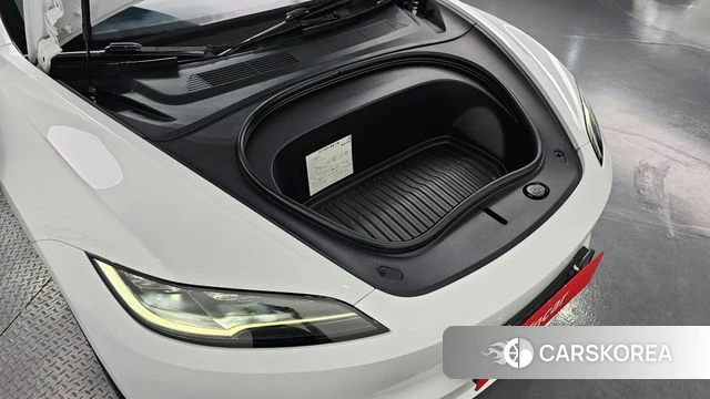 Tesla Model 3 id 4493936 из Кореи 16